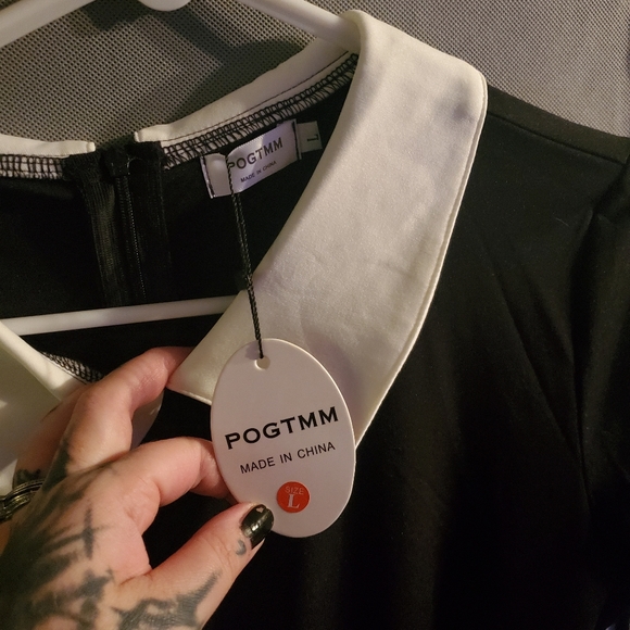 Black Wednesday Adam's style dress - Picture 2 of 4